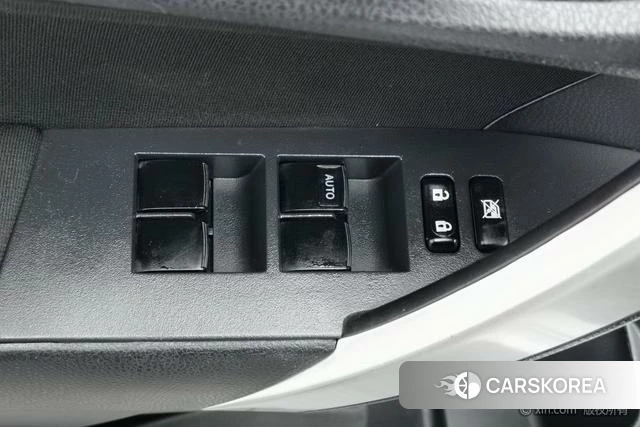 Toyota Corolla id 4210563 из Китая 8