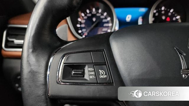 Maserati Ghibli id 4637291 из Кореи 8