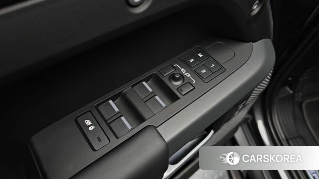 Land Rover Defender (L663) id 3891233 из Кореи 8