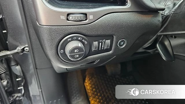 Jeep Cherokee (KL) id 4293491 из Кореи 8