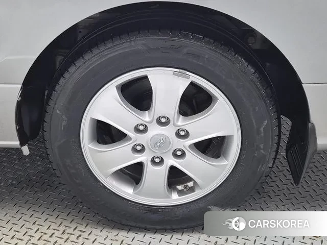 Hyundai The New Grand Starex id 3239103 из Кореи 8