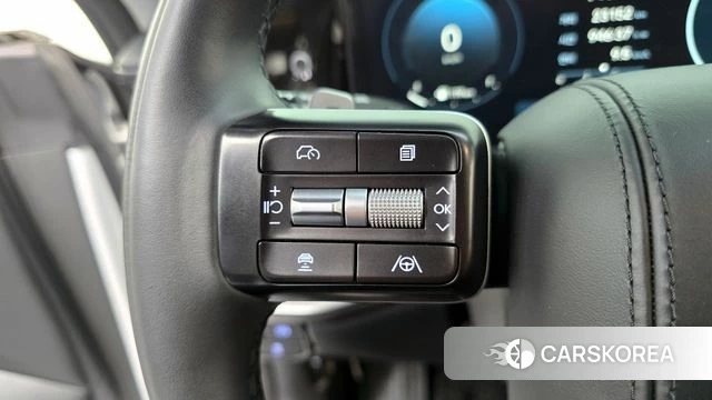 Hyundai Grandeur (GN7) id 3903047 из Кореи 8