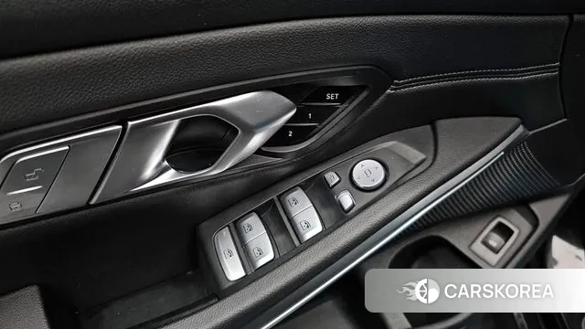 BMW 3 Series (G20) id 3027341 из Кореи 8