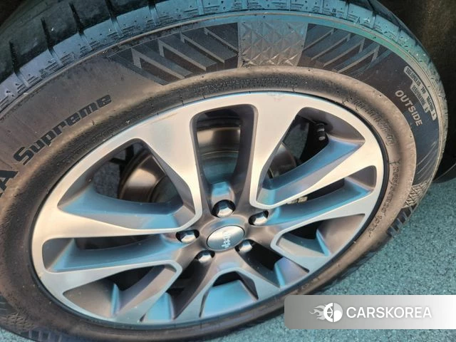 Jeep Grand Cherokee id 4658314 из Кореи 8