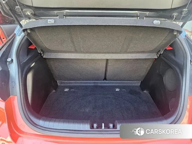 Hyundai Veloster (JS) id 3602139 из Кореи 8