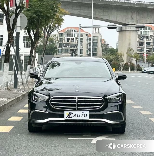 Mercedes-Benz E-class id 4274205 из Китая 8