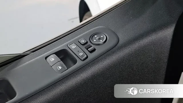 Hyundai Staria id 3021936 из Кореи 8