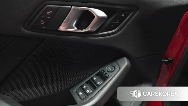 BMW 1 Series (F40) id 4196316 из Кореи 8