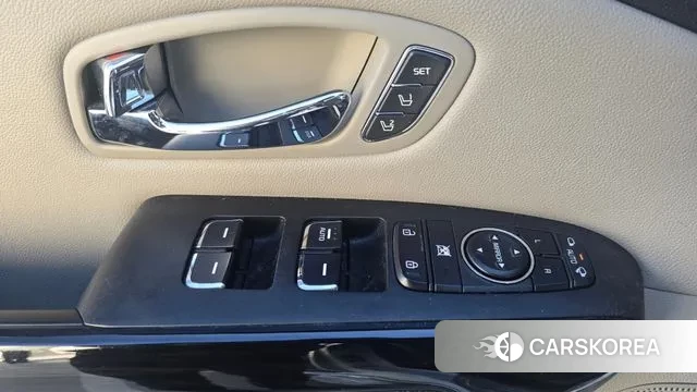 Kia The New Carnival id 3552887 из Кореи 8