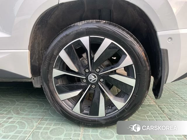 Skoda Krok id 4380397 из Китая 8