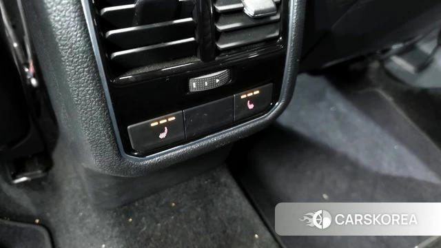 Volkswagen The New Passat id 3845515 из Кореи 8