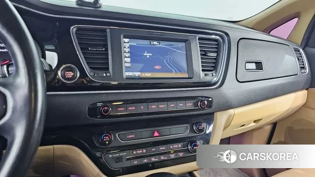 Kia All New Carnival id 3418217 из Кореи 8