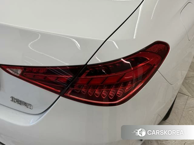 Mercedes-Benz Class C id 3785516 из Китая 8