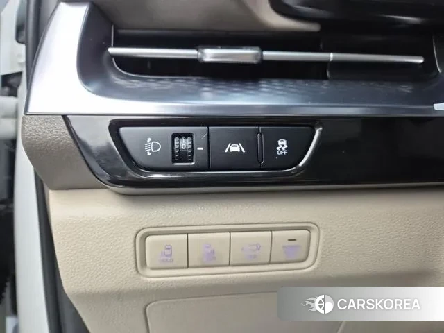 Kia Carnival 4th generation id 3288095 из Кореи 8