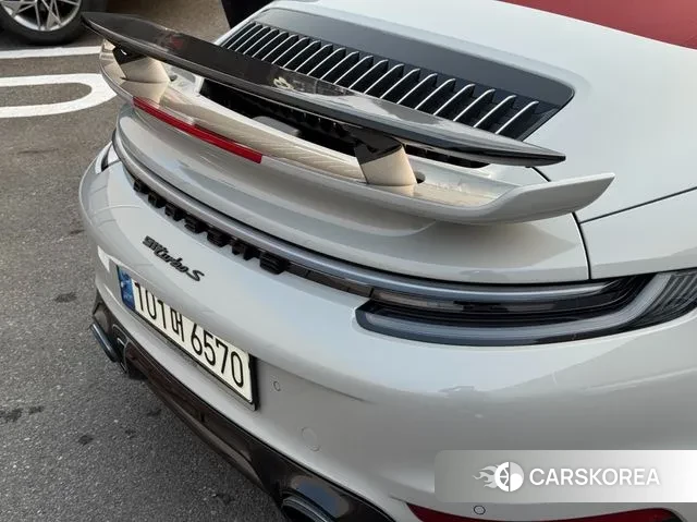 Porsche 911(992) id 3788261 из Кореи 8