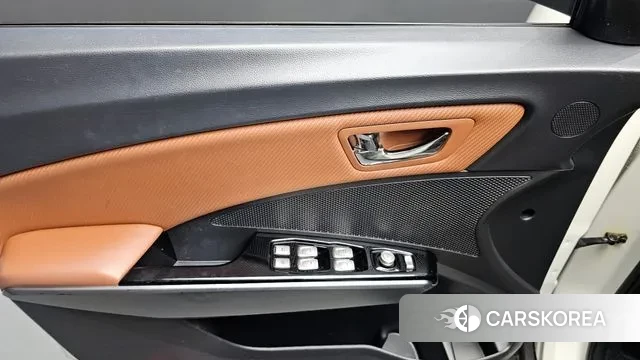 Ssangyong Tivoli Armor id 3754423 из Кореи 8