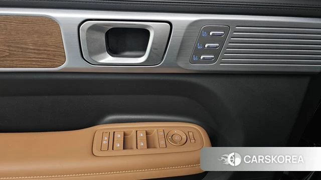 Hyundai Santa Fe (MX5) id 3940285 из Кореи 8