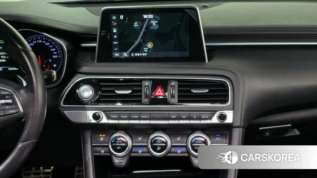 Genesis G70 id 3893568 из Кореи 8