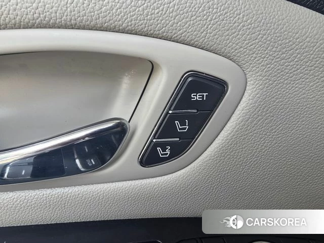 Kia The New Carnival id 4546954 из Кореи 8
