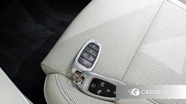 Hyundai The New Grandeur IG id 3059495 из Кореи 8