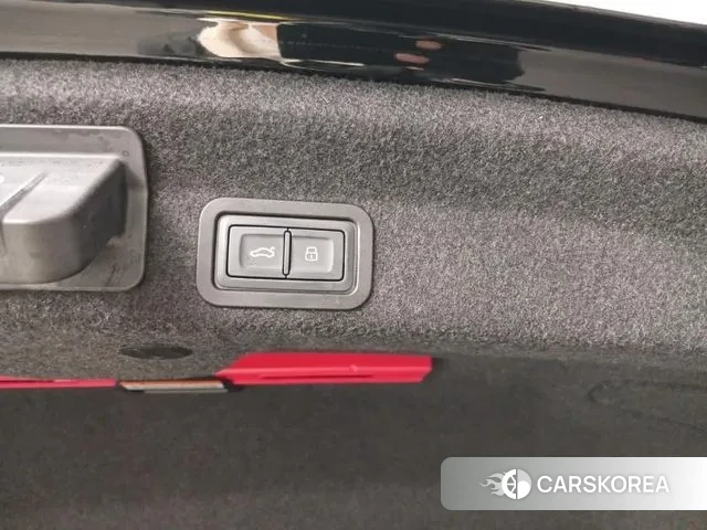 Audi A6 (C8) id 3361345 из Кореи 8