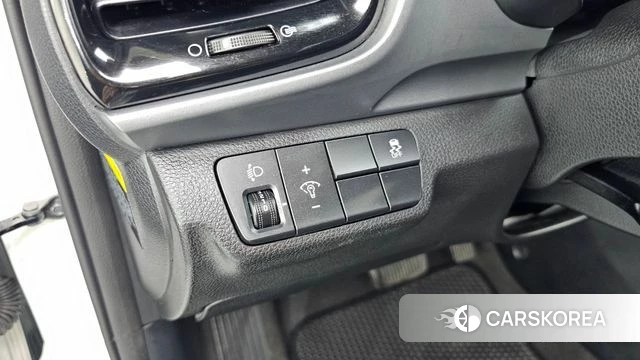 Kia Stonic id 4471809 из Кореи 8