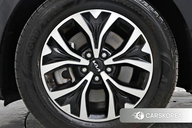 Kia Carnival 4th generation id 4500376 из Кореи 8