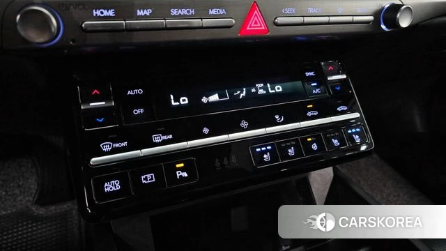 Hyundai Grandeur (GN7) id 4408638 из Кореи 8
