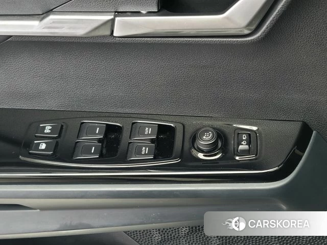 Ssangyong Torres id 4017792 из Кореи 8