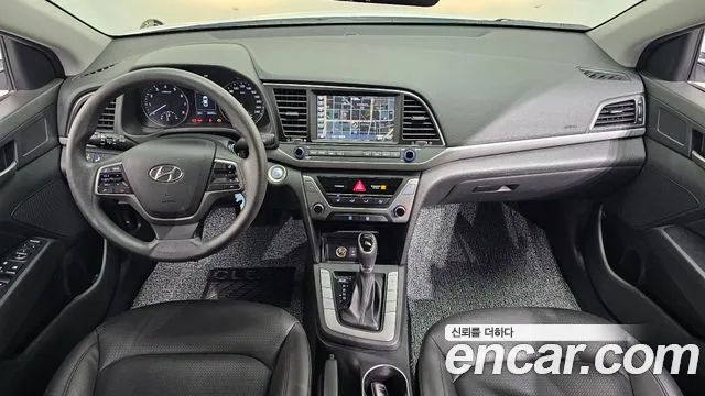 Hyundai Avante AD id 2766263 из Кореи 8