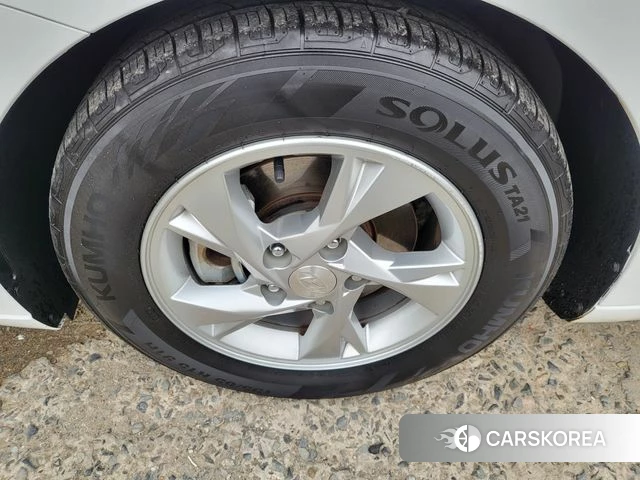 Hyundai Avante (CN7) id 3883676 из Кореи 8