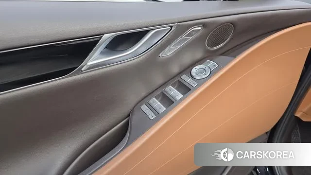 Genesis G80 (RG3) id 3753242 из Кореи 8