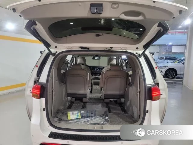 Kia All New Carnival id 3055702 из Кореи 8