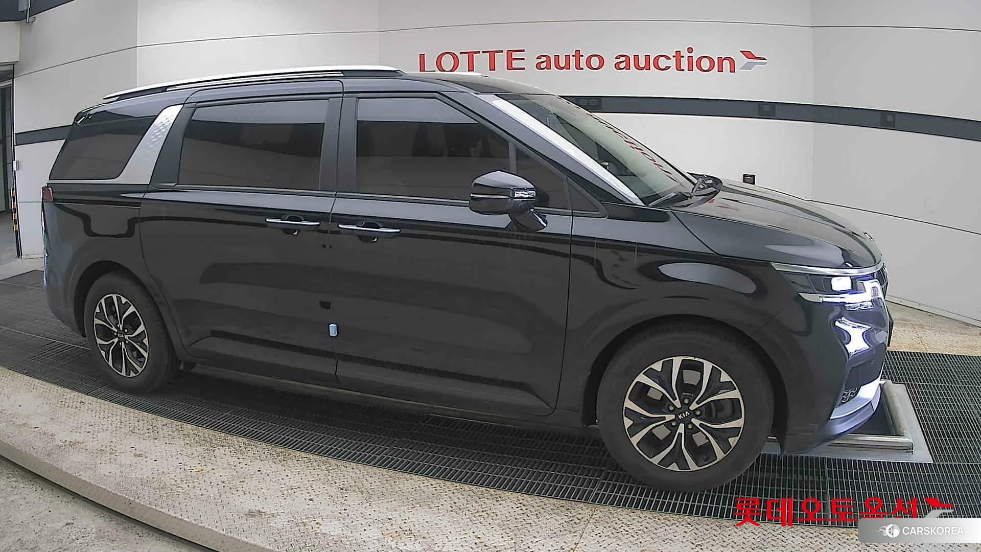 Kia Carnival id 4289511 из Кореи 8