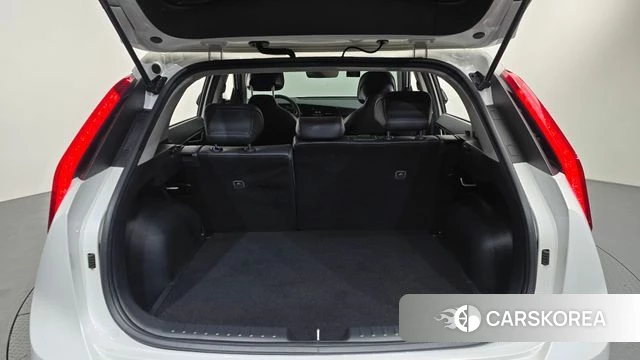 Kia Di Ol Nu Niro id 4495135 из Кореи 8