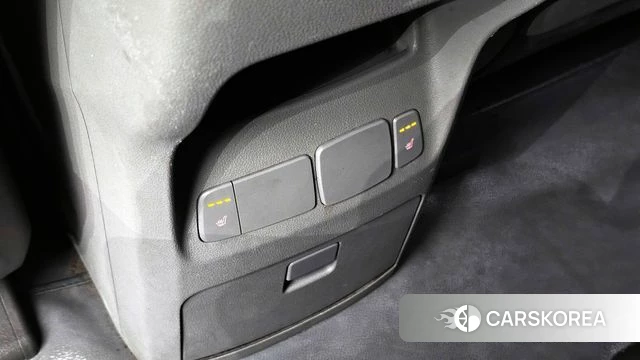 Kia All New Carnival id 4459754 из Кореи 8