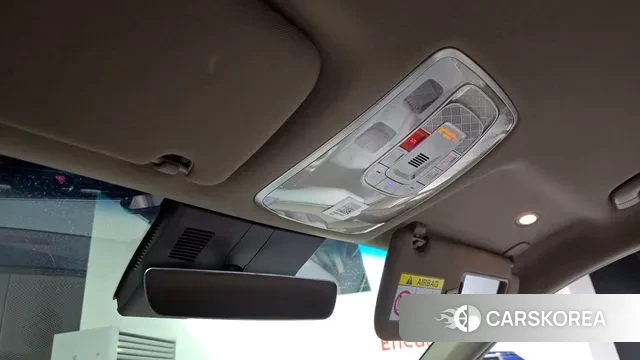 Genesis GV70 id 3523386 из Кореи 8