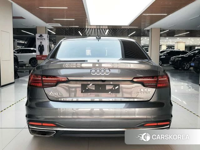 Audi A4L id 3902298 из Китая 8