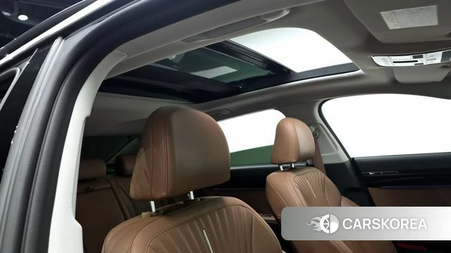 Hyundai Grandeur Hybrid (GN7) id 3891840 из Кореи 8