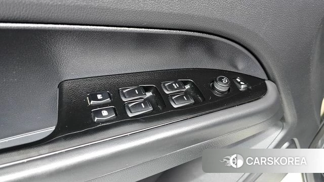 Ssangyong The New Rexton Sports Cannes id 3870563 из Кореи 8