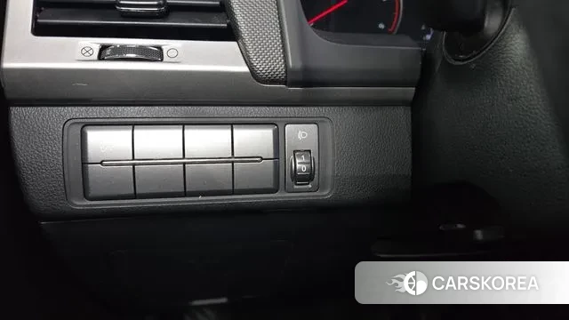 Ssangyong Rexton Sports id 3557785 из Кореи 8