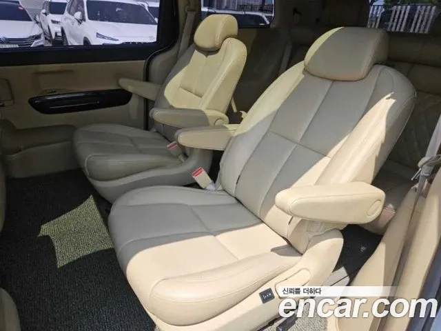 Kia The New Carnival id 2948676 из Кореи 8