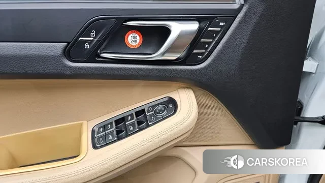 Porsche Macan id 3665569 из Кореи 8