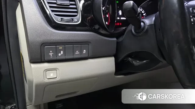 Kia All New Carnival id 3737262 из Кореи 8