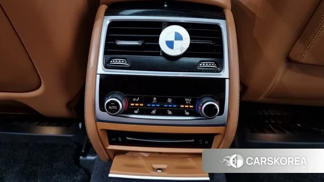 BMW 7 Series (G11) id 3312477 из Кореи 8