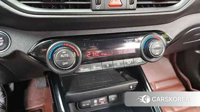 Kia Come New K3 id 3183141 из Кореи 8