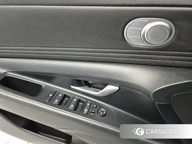 Hyundai Avante Hybrid (CN7) id 3464042 из Кореи 8