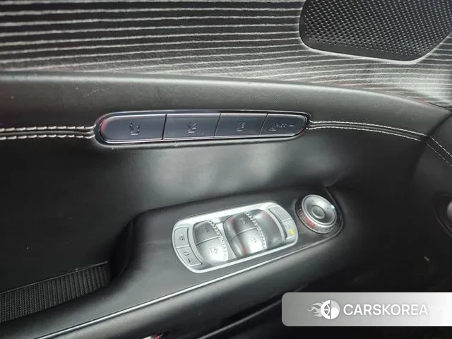 Genesis G90 (RS4) id 3020898 из Кореи 8