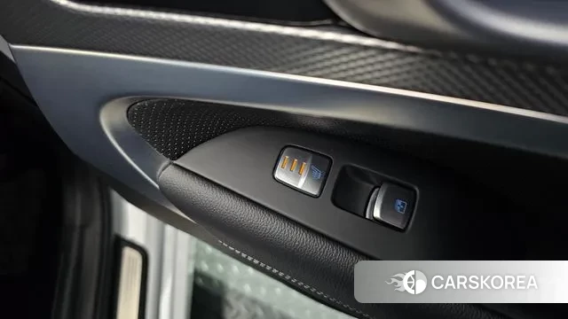 Genesis The New G70 id 3042845 из Кореи 8