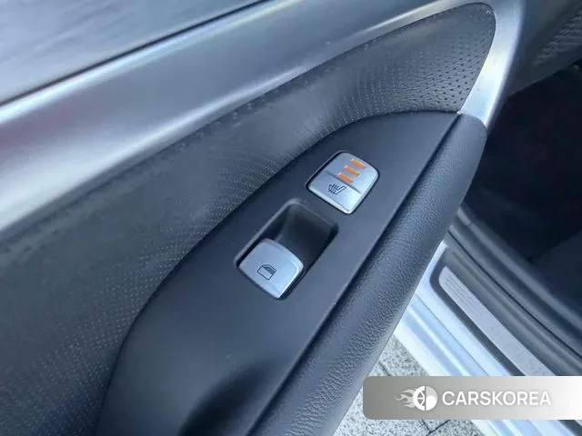 Genesis G70 id 3455313 из Кореи 8